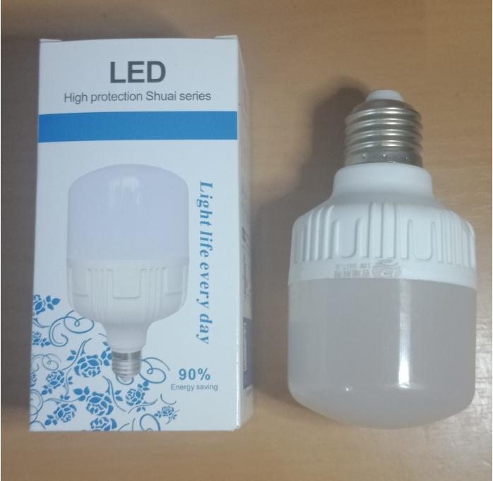 Bộ 10 bóng đèn led Bulb chống mưa 10w ( ánh sáng trắng )