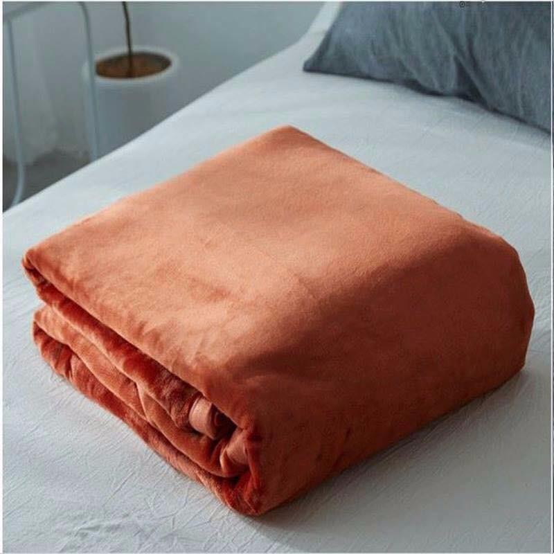 Chăn lông tuyết Blanket siêu mịn - màu vàng cam