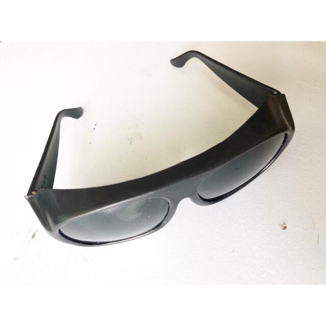 Kính bảo hộ hàn điện mắt đen