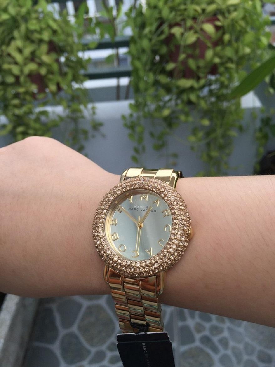 Đồng hồ nữ Marc Jacobs MBM3191 vỏ thép size 36mm (Vàng)
