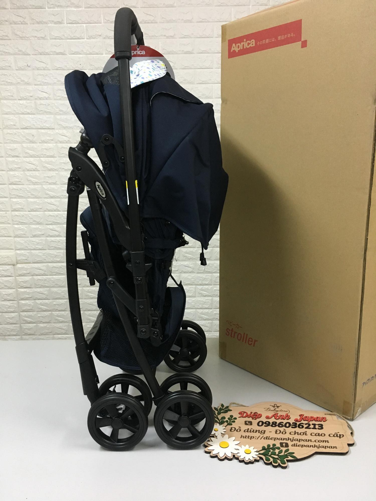 Xe đẩy trẻ em Aprica Karoon Plus HS Navy 92568