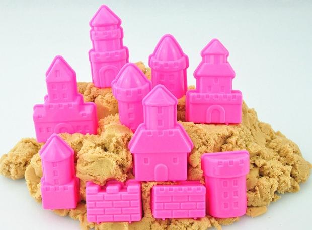 bộ đồ chơi khuôn tạo hình cát nặn cho bé
