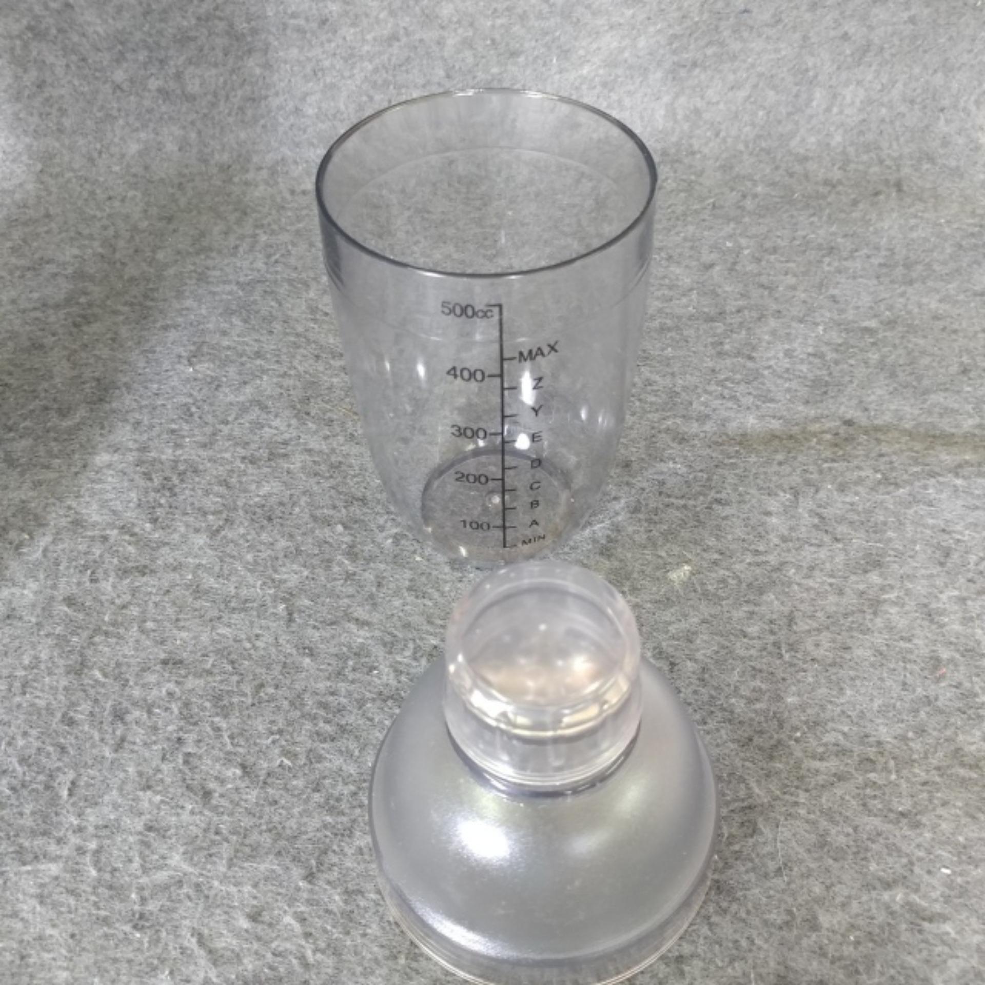 Bình lắc Shaker nhựa 700ML