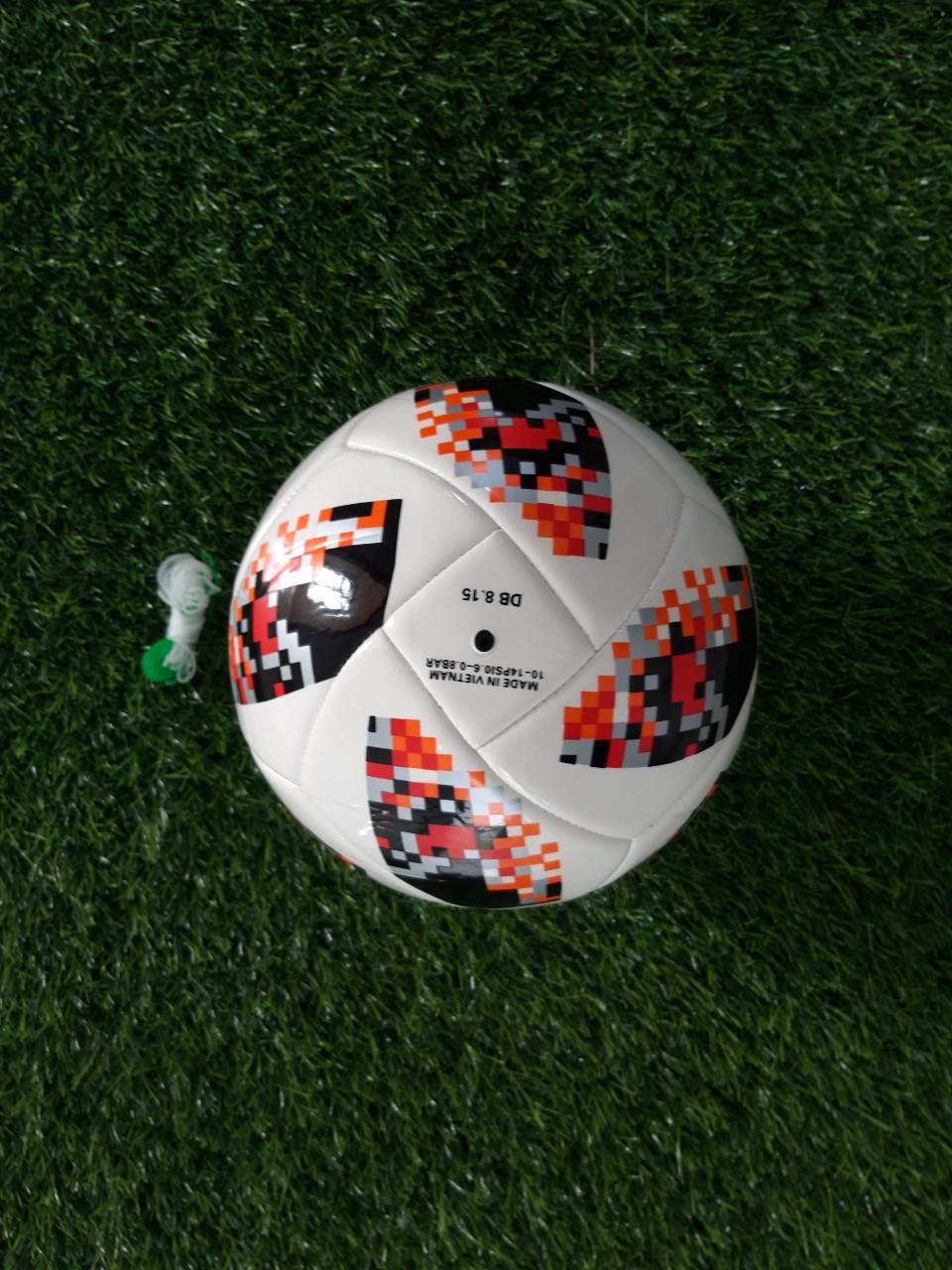 QUẢ BÓNG ĐÁ SỐ 4 MẪU WORLD CUP (TẶNG TÚI LƯỚI+KIM BƠM)