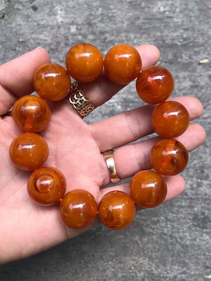 Vòng tay hổ phách vàng 18ly
