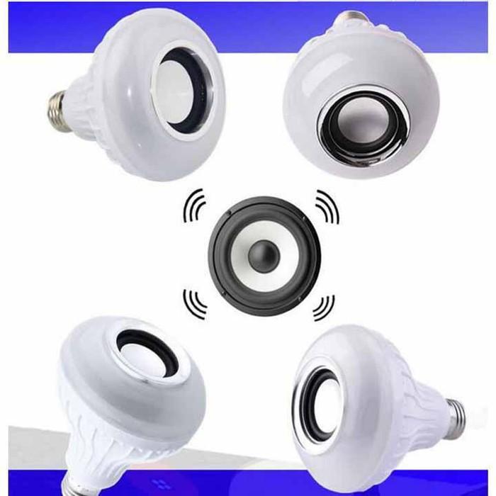 Loa bluetooth kiêm bóng đèn LED đổi màu