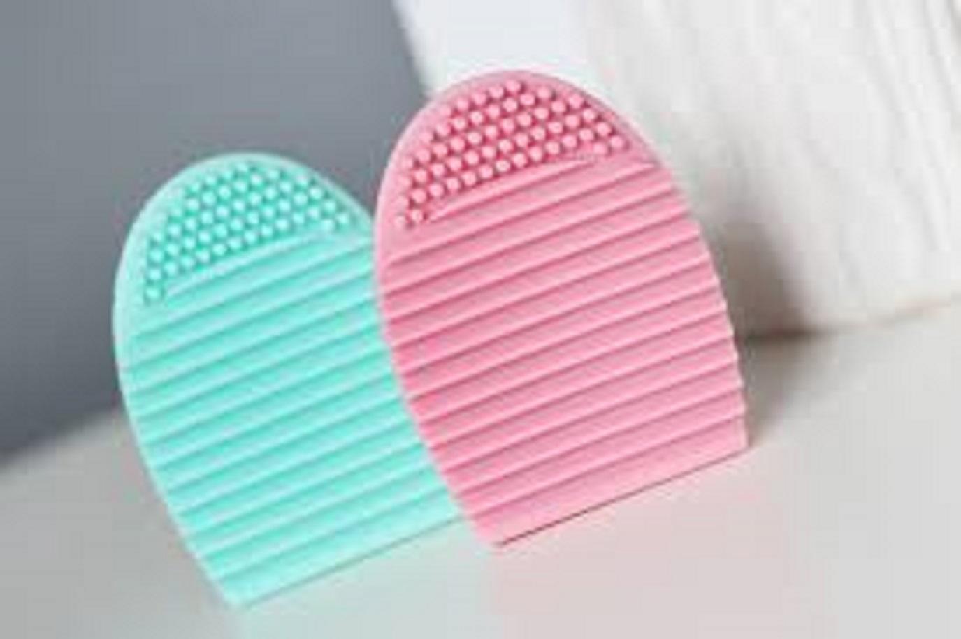 [HCM]Dụng cụ vệ sinh cọ trang điểm