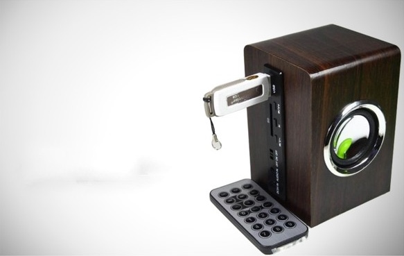 [ GIẢM GIÁ SÂU ] USB tạo bluetooth kết nối âm thanh (Đen)