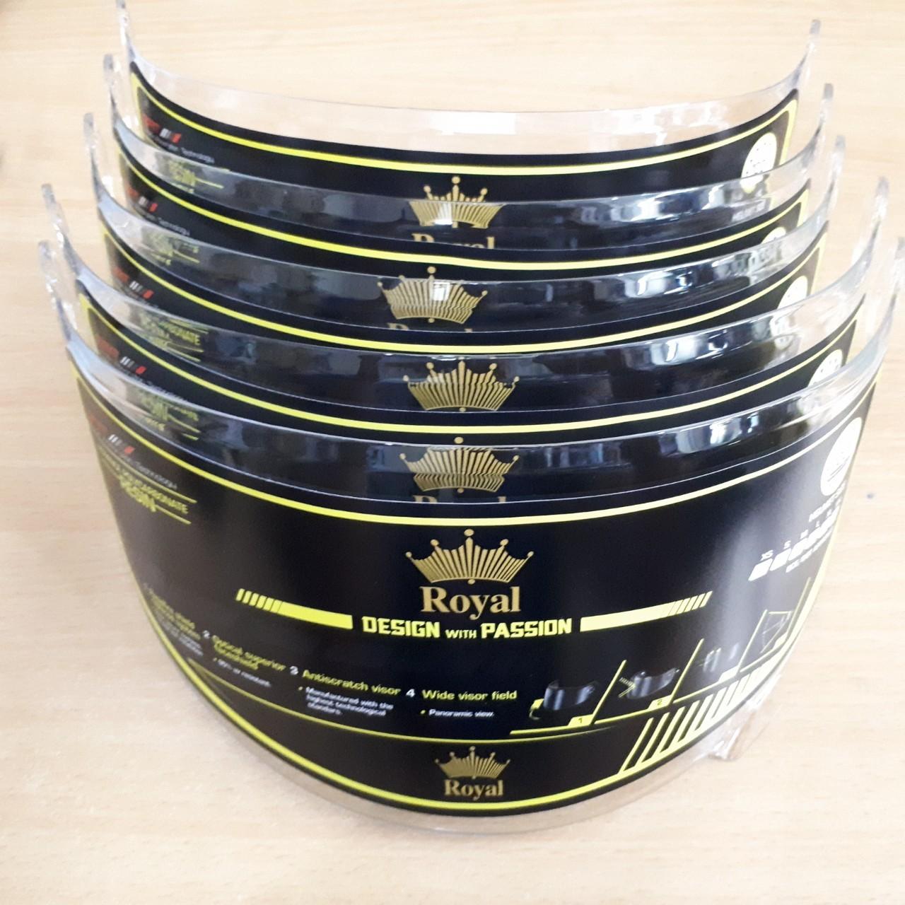 Kính cho mũ bảo hiểm royal M136
