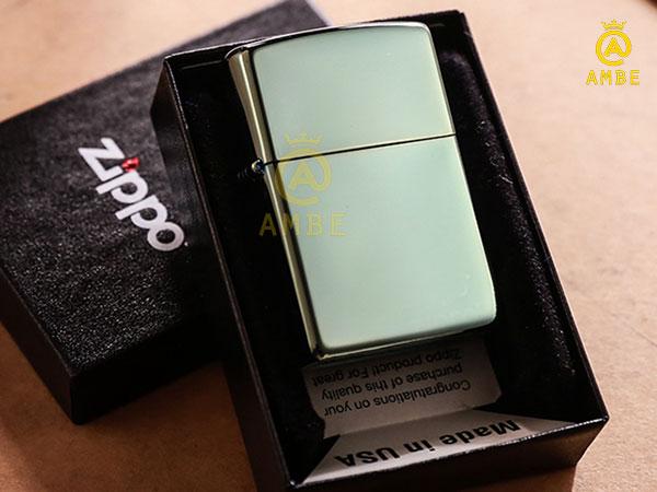 Bật lửa Zippo Chameleon xanh bóng 28129