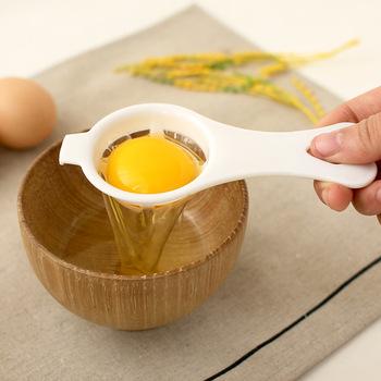 Thìa lọc lòng đỏ trứng gà