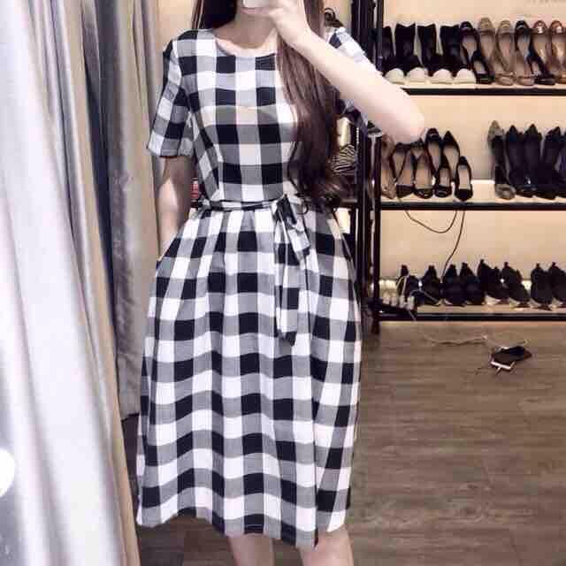 đầm caro cực xinh