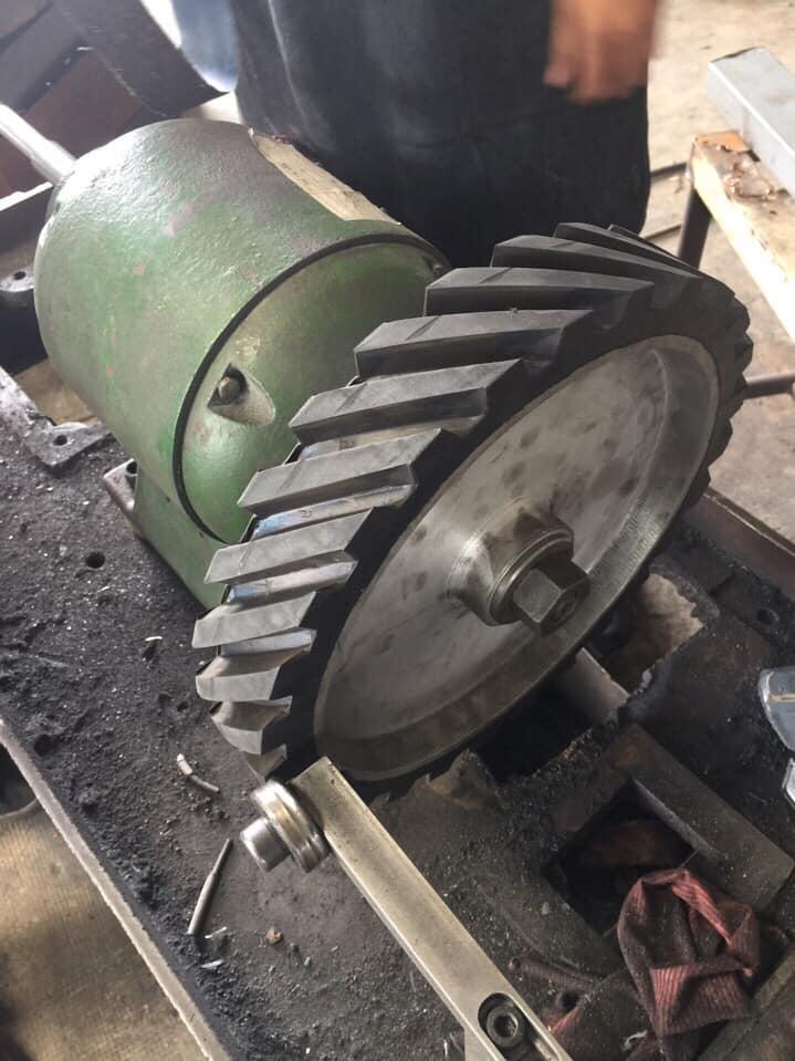 [HCM]Bánh xe cao su 45 độ 300*50*25.4