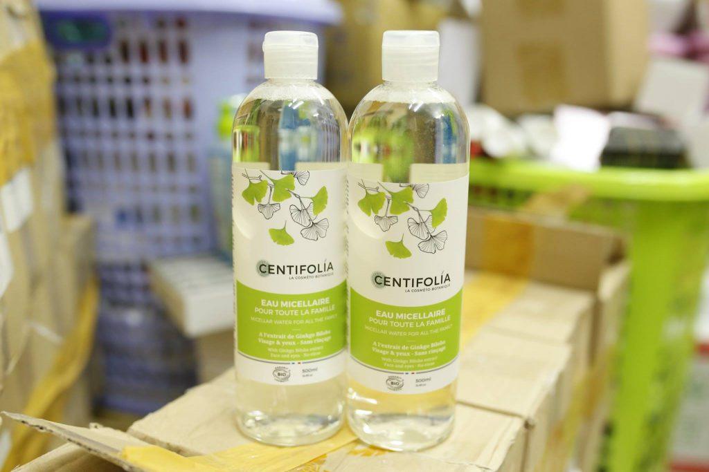 NƯỚC TẨY TRANG RAU MÁ CENTIFOLIA PHÁP