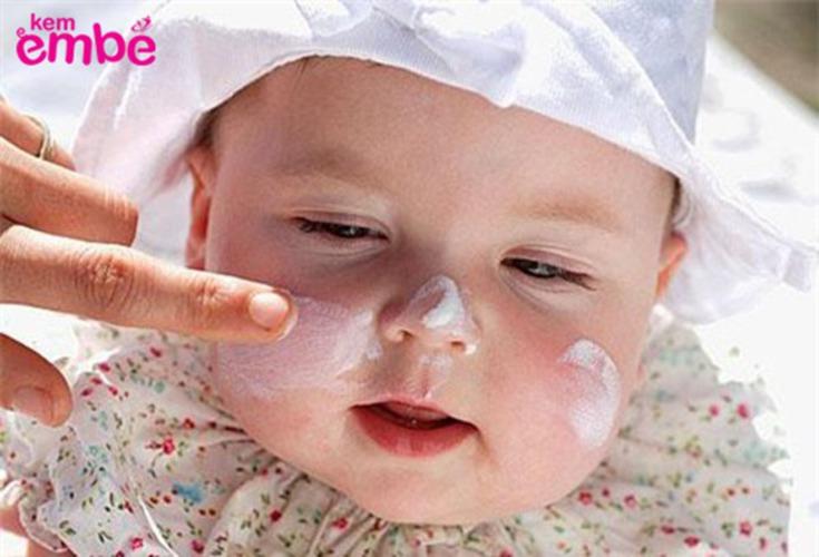 Kem dưỡng da chống nẻ Bubchen cho bé