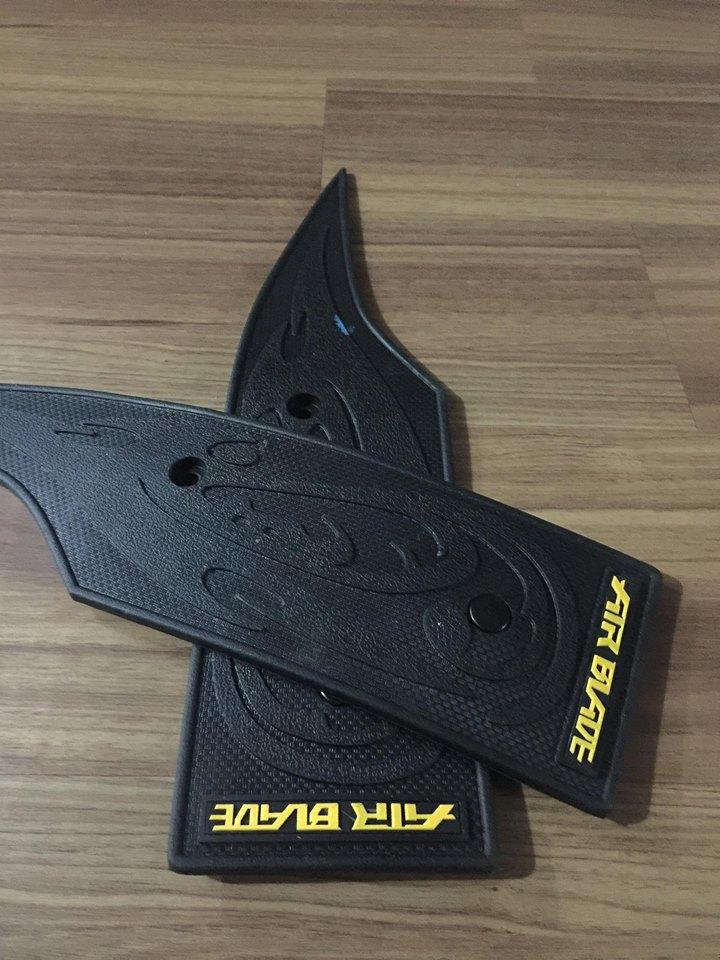 Thảm lót chân  AIR BLADE 2016 (Mẫu mới chất liệu cao su cao cấp)