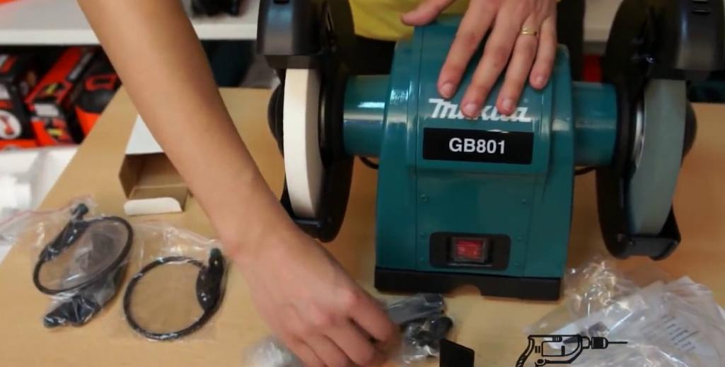 Máy mài đá 2 Makita GB801