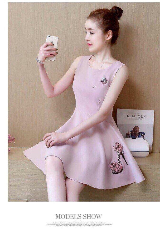[HCM]Đầm Xòe Thêu Gót Kèm Phụ Kiện