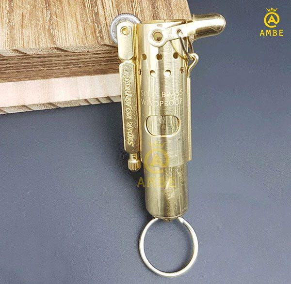 Bật lửa xăng đá Zorro solid brass móc khóa A001