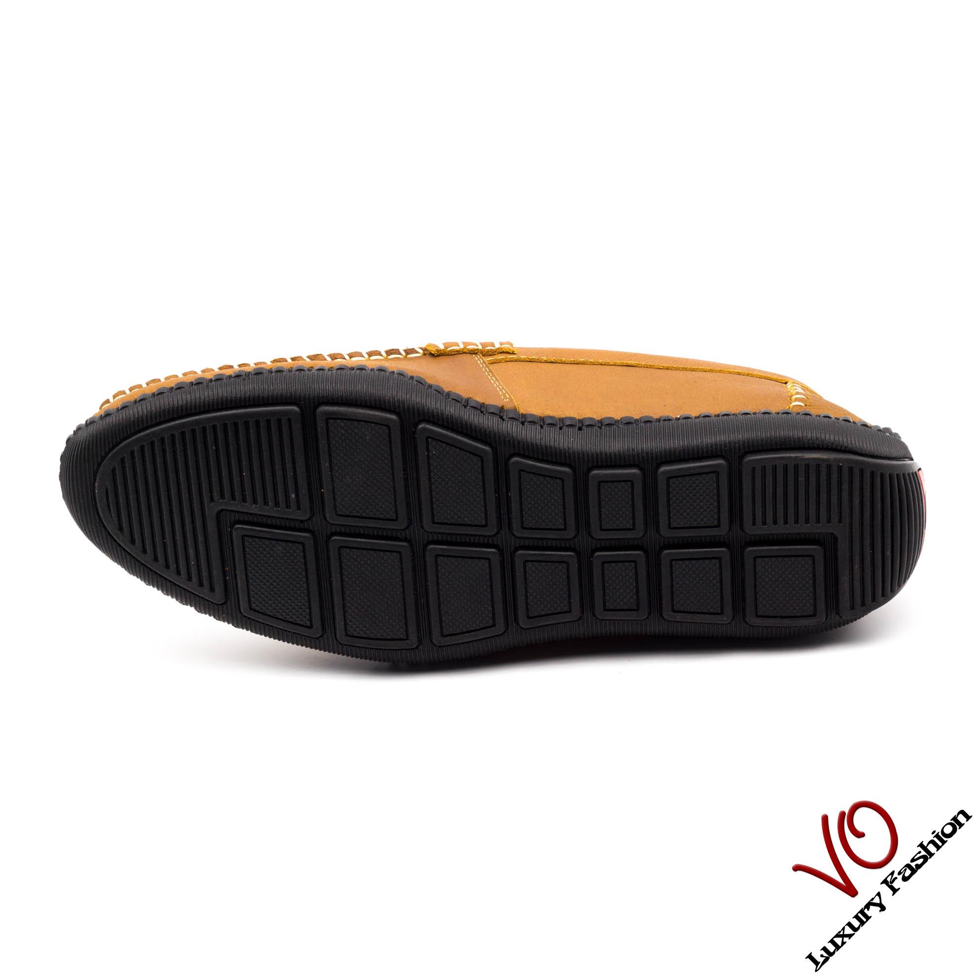 Giày mọi da bò thật siêu mềm VO 9747