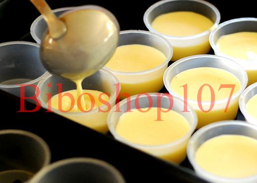 Bộ 50 Hộp nhựa tròn làm bánh flan, caramen, sữa chua (kèm nắp)
