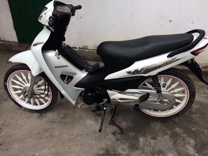 Vành đúc xe máy 16 nan phanh đĩa trắng sứ