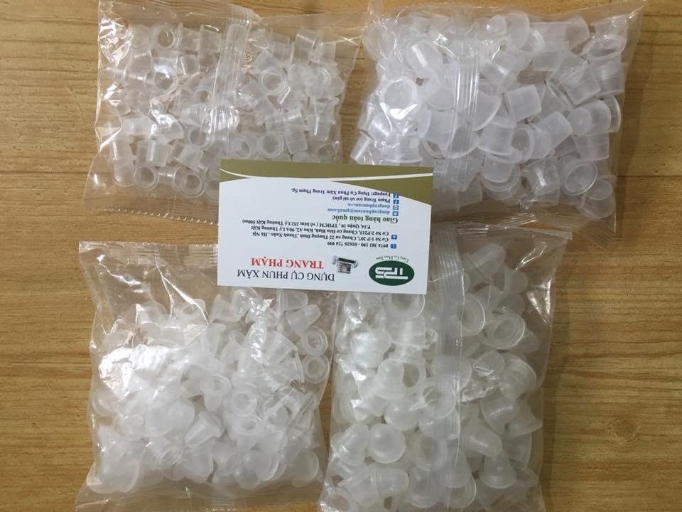 [HCM]Chum nhựa nhỏ đựng mực (bịch 100 cái)