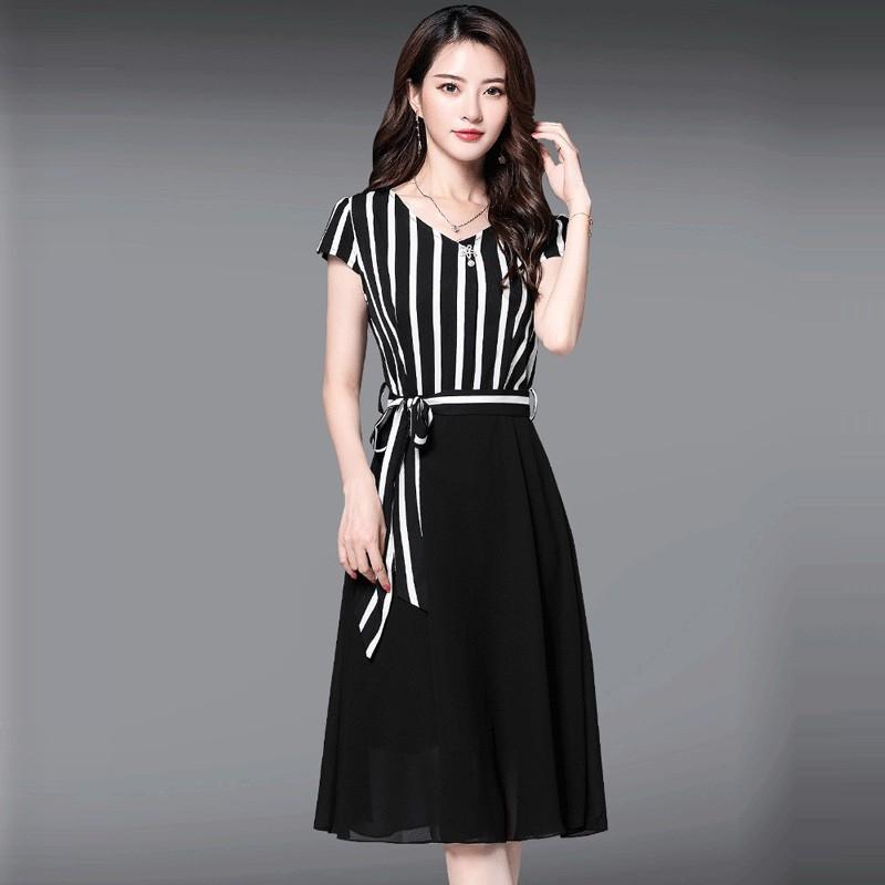 Đầm suông dạo phố phối sọc cao cấp