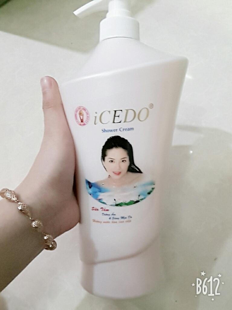 Sữa tắm trắng da  ICEDO 900g