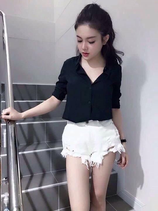 Áo sơ mi nữ trắng đen