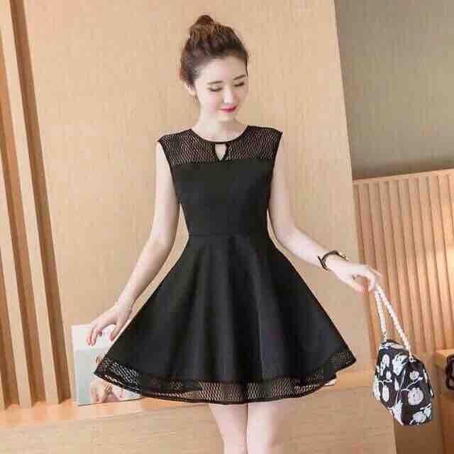 đầm xoè  phối ren cực xinh