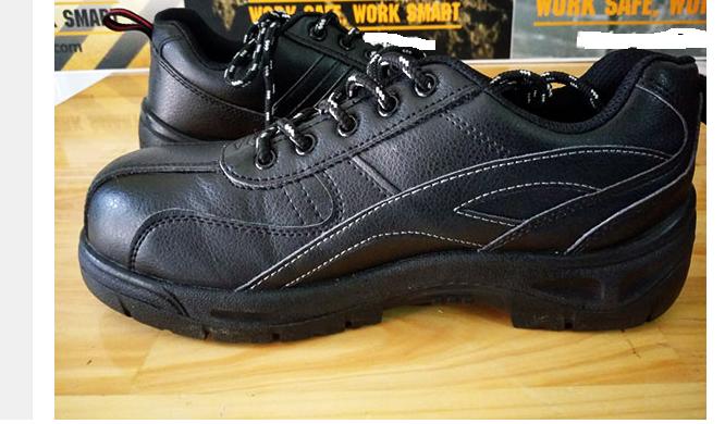 Giày bảo hộ Takumi Nhật TSH-220 size 39