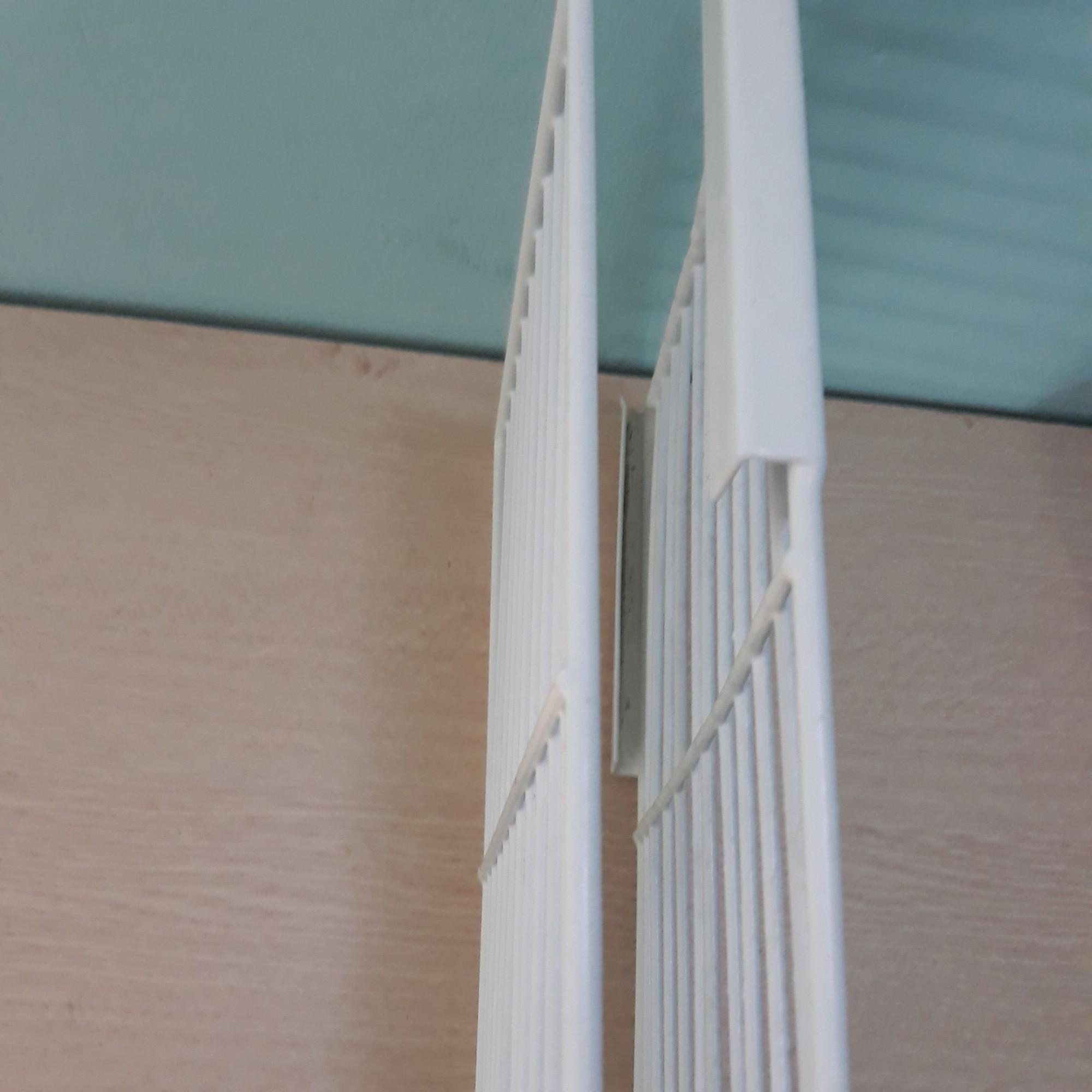 Giá tủ lạnh đựng đồ (hàng thiết kế) độc đáo