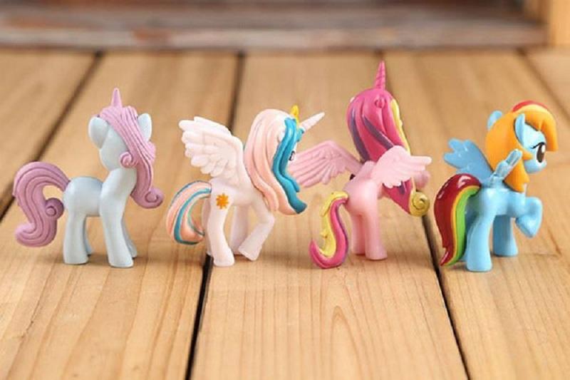 Bộ đồ chơi 12 ngựa pony