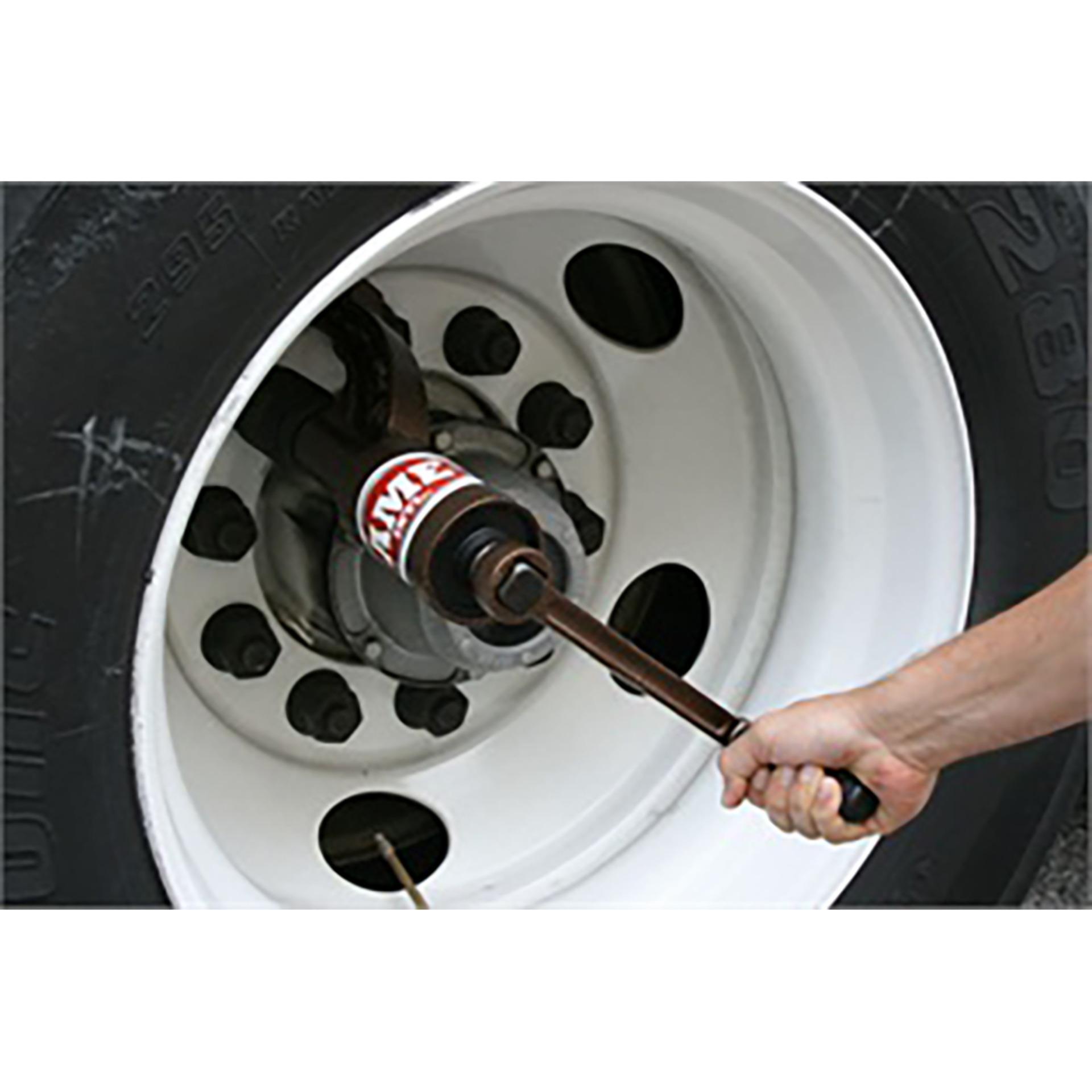 Bộ dụng cụ mở bulong oto bằng tay