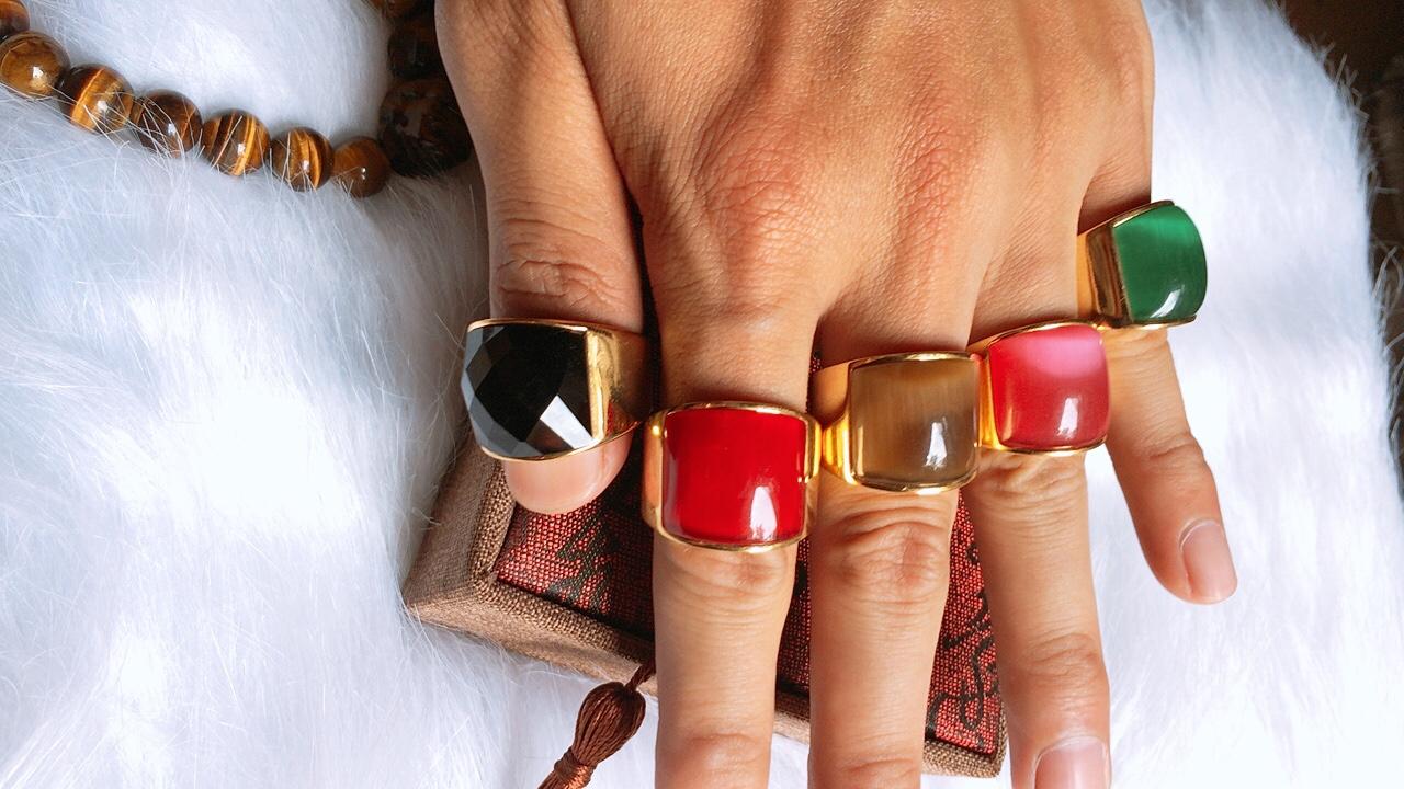 NHẪN ĐÁ MẮT MÈO NÂU BỌC VÀNG 24