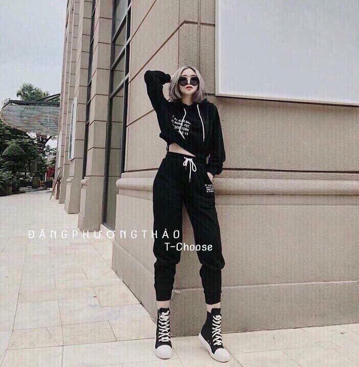 Giày thể thao nữ cổ cao