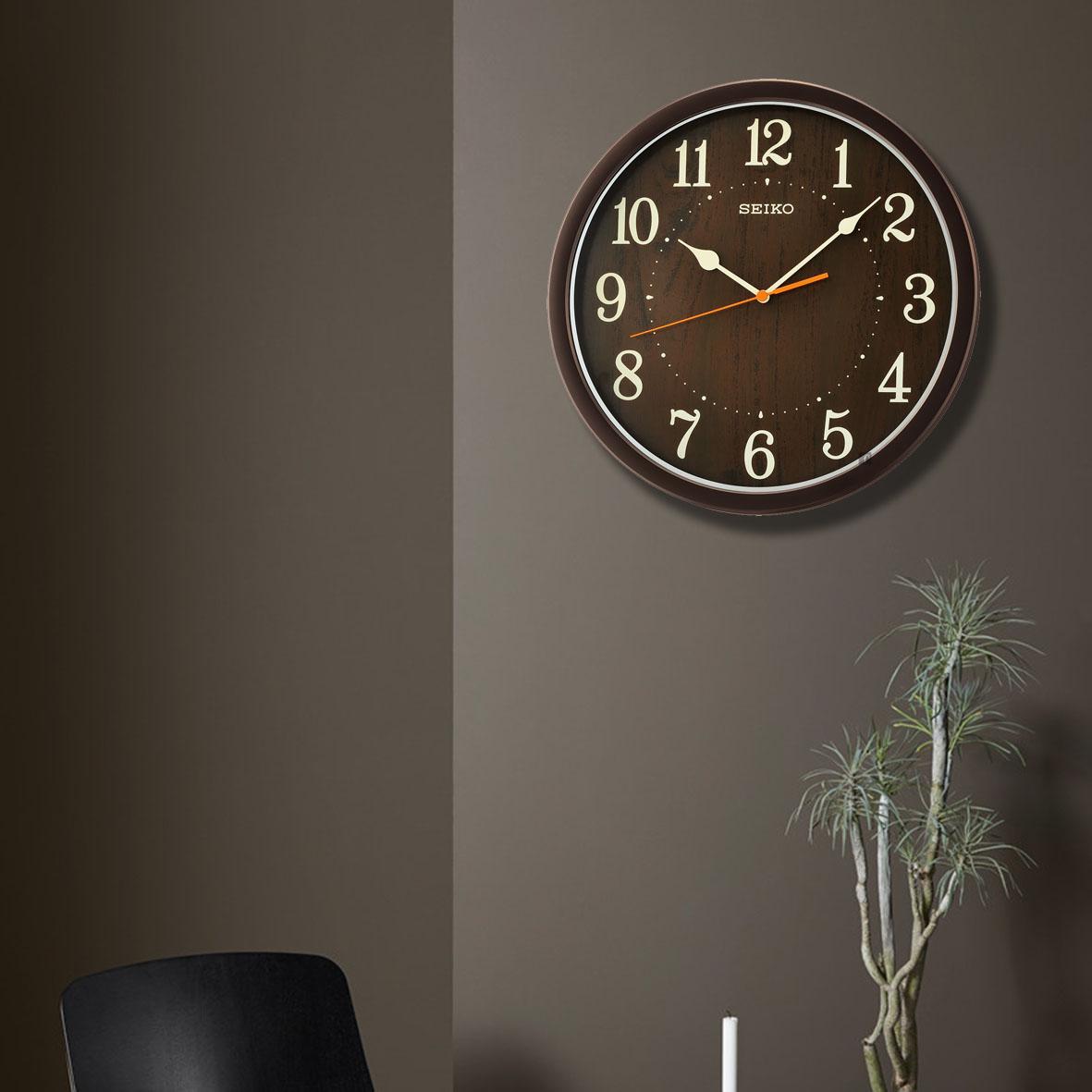 Đồng hồ treo tường (Wall clock) SEIKO QXA718B