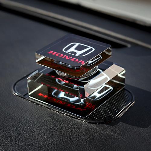 Nước hoa pha lê logo xe Honda