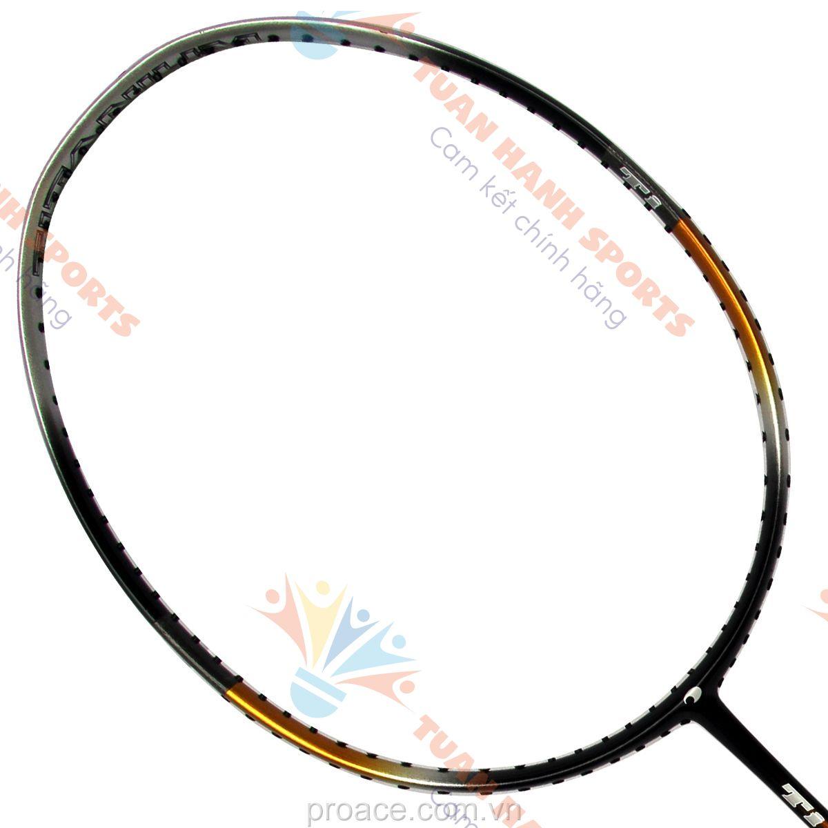 Vợt cầu lông Proace Titanium 8 ( Đen vàng )