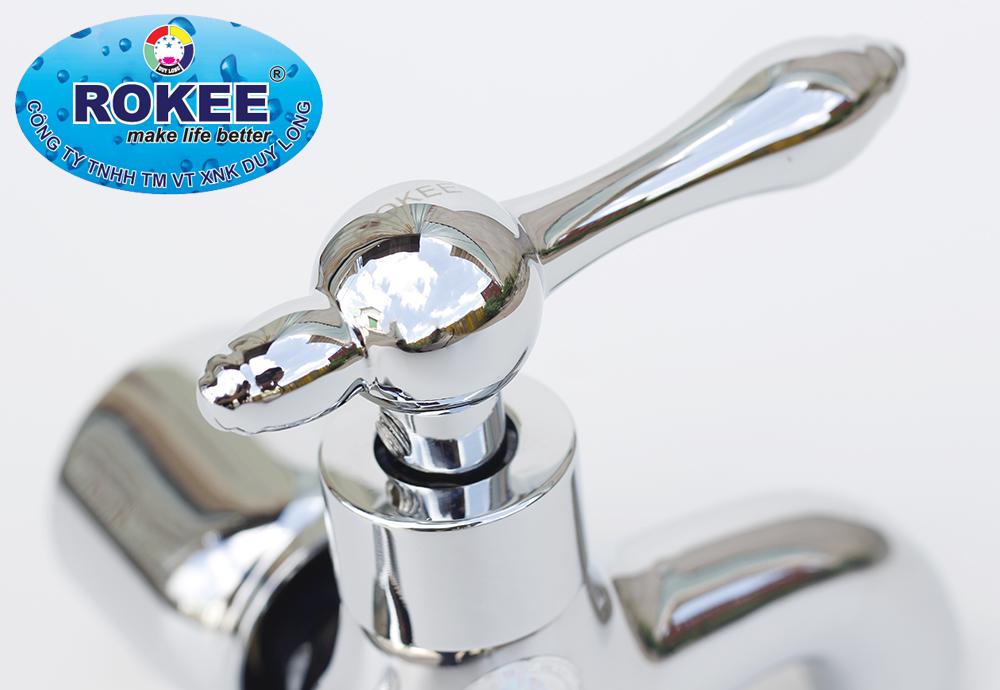 Vòi sen lạnh nhà tắm Rokee - RN460 (Trắng bạc)