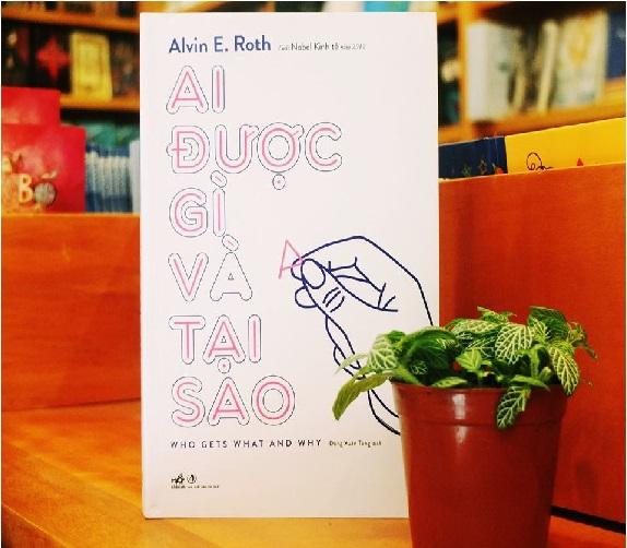 AI ĐƯỢC GÌ VÀ TẠI SAO