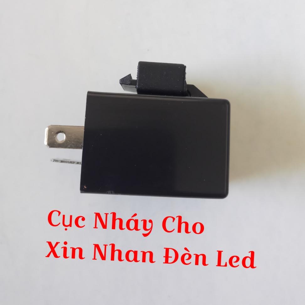 Bộ 4 Đèn Led Xin Nhan Chân T10 và Cục Chớp