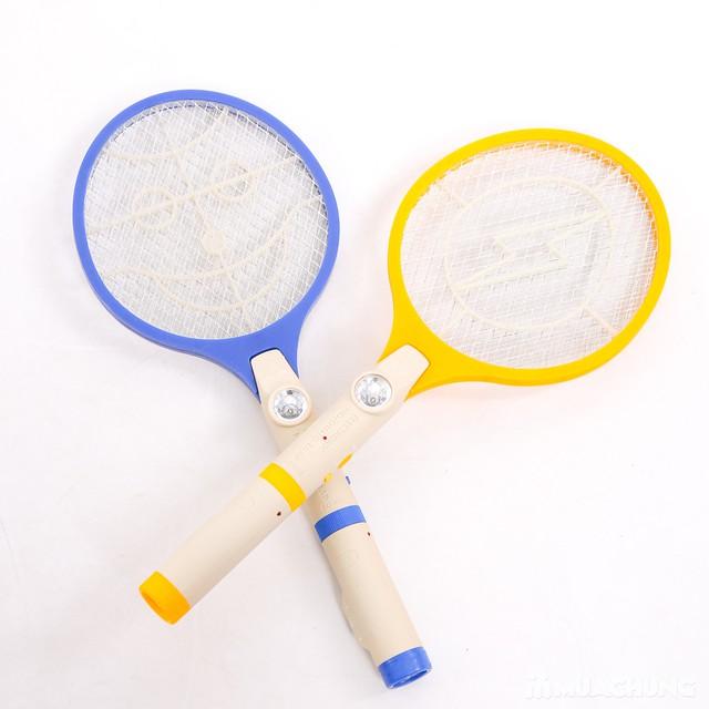 Vợt muỗi kèm đèn pin cao cấp 4W Handomart HDM261