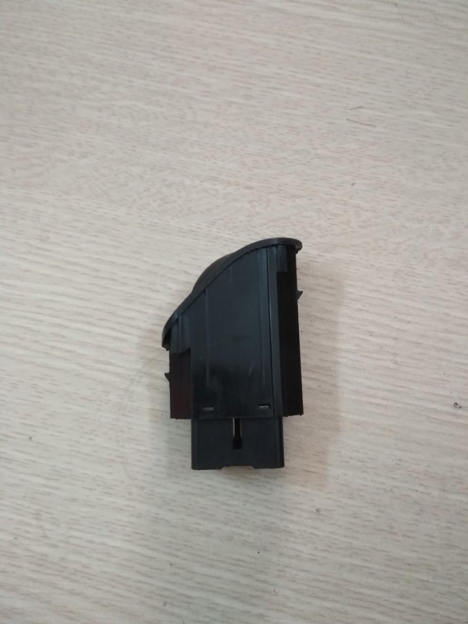 Công tắc điều chỉnh đèn pha Chery QQ3 & Daewoo Maitz 2