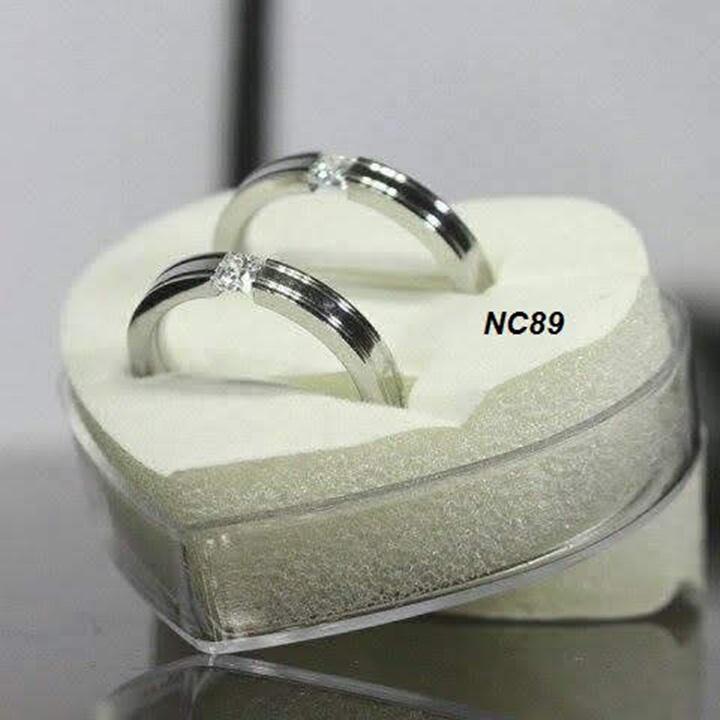 Nhẫn tình nhân giá 1 đôi đá cubic NC89 nhẫn đôi titan