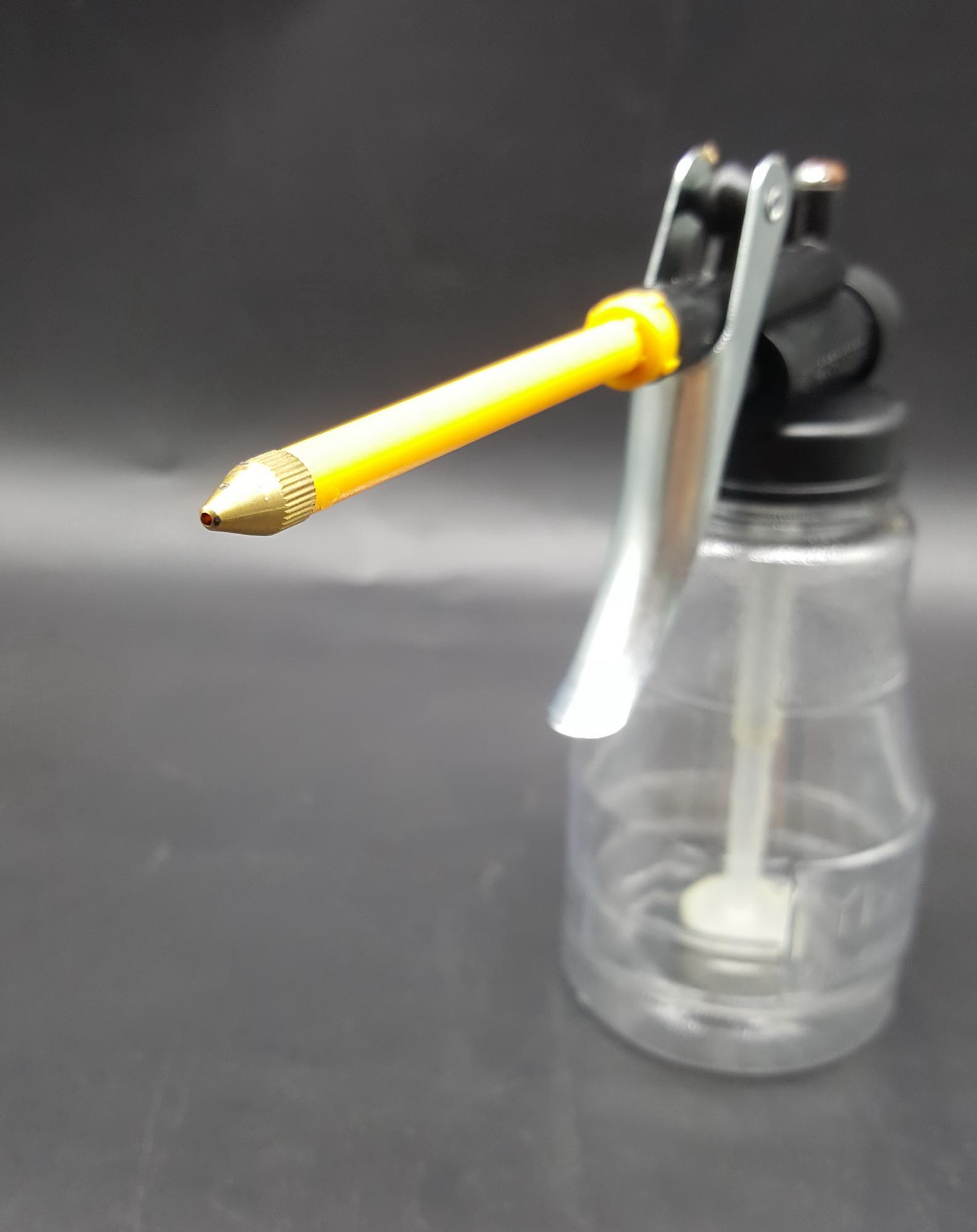 Bình châm nhớt nhựa 250ml