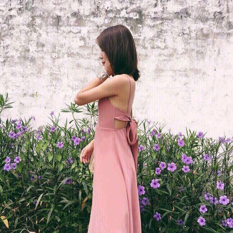 Maxi nơ lưng có kèm mút ngực