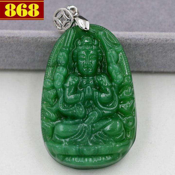 Mặt Phật Quan âm nghìn tay nghìn mắt thạch anh xanh 4.3cm