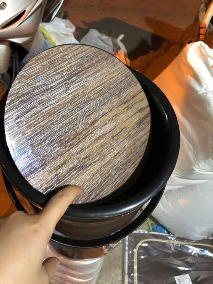 Thùng đựng rác vân gỗ tiện ích 30*23cm